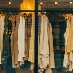 Nakupujte kvalitní a trendy oblečení za rozumné ceny pod jednou střechou